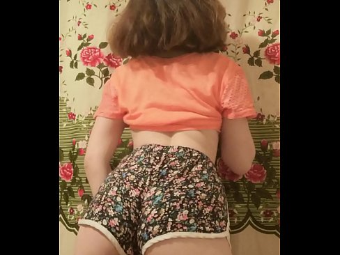 ❤️ सेक्सी जवान बेब क्यामेरामा उनको शर्ट्स फुकाल्दै हामी मा ❌❤